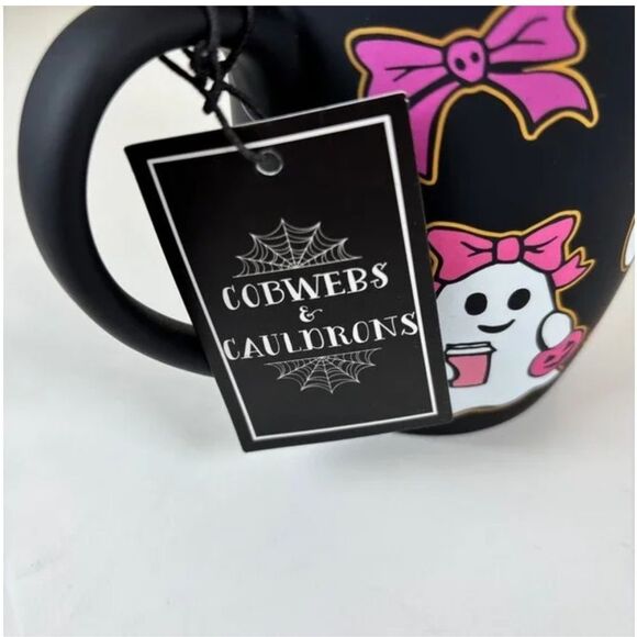 COBWEBS & CAULDRONS MUG - Picture 3 of 3